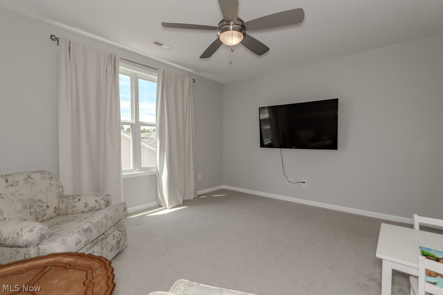 8061 Cotswold Drive Mentor OH 44060