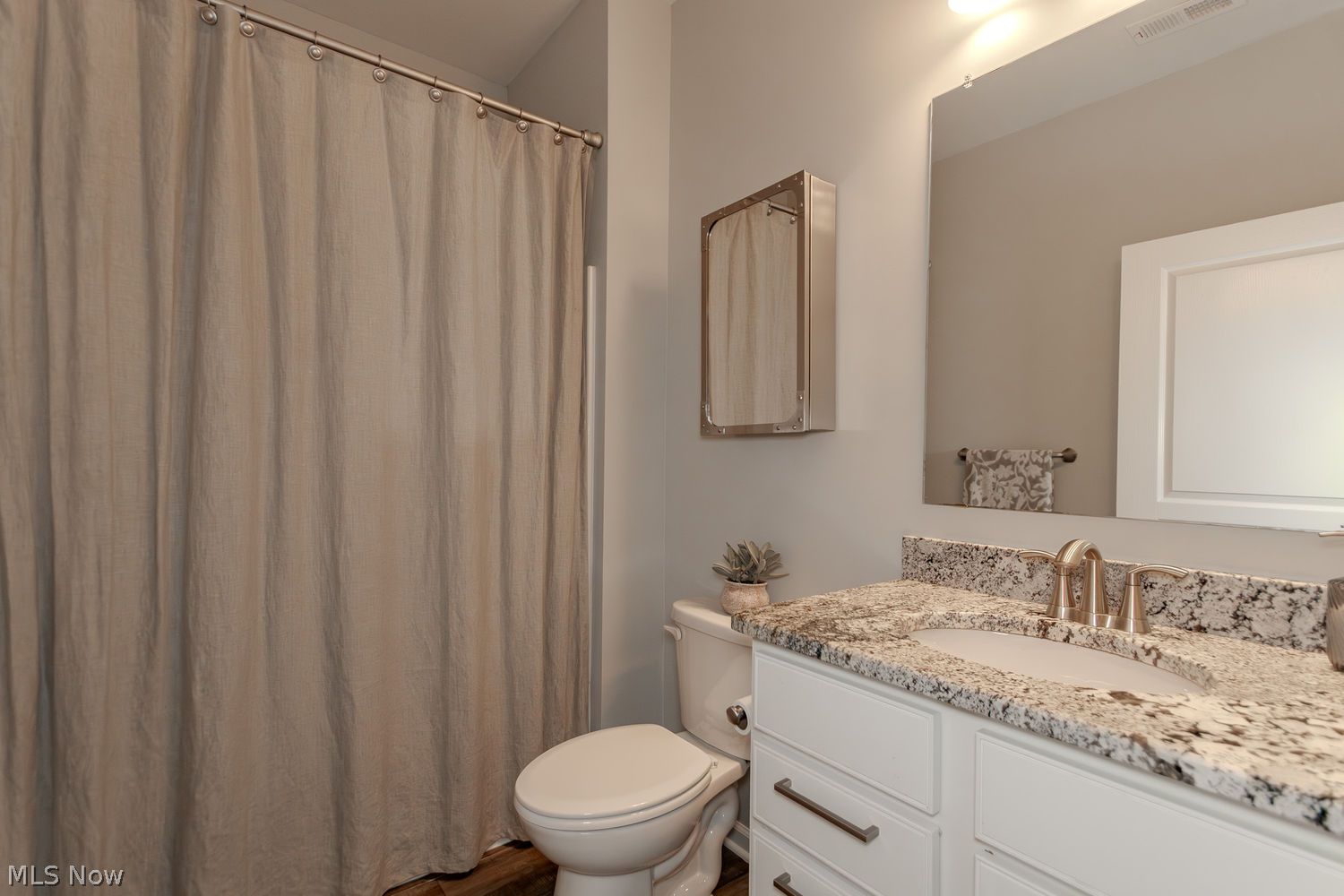 8061 Cotswold Drive Mentor OH 44060