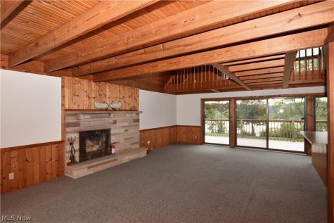 8024 Linden Drive SW Dellroy OH 44620