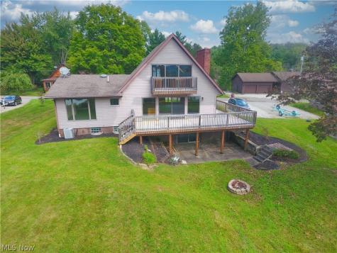 8024 Linden Drive SW Dellroy OH 44620