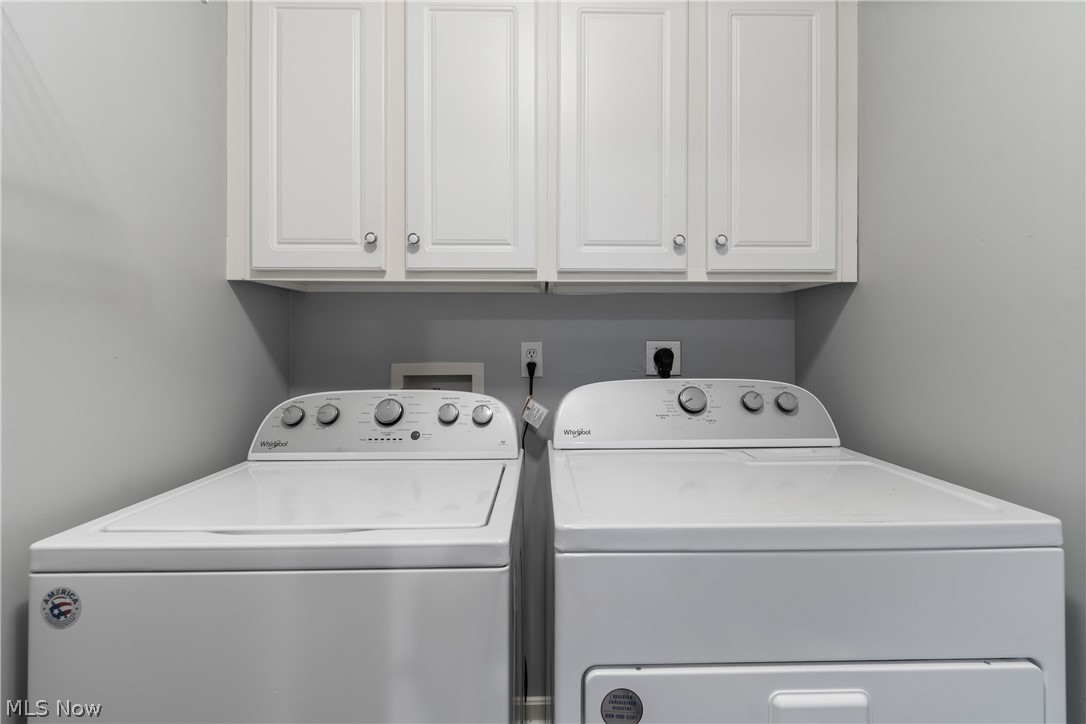 5043 Violet Knoll Avenue NE Canton OH 44705