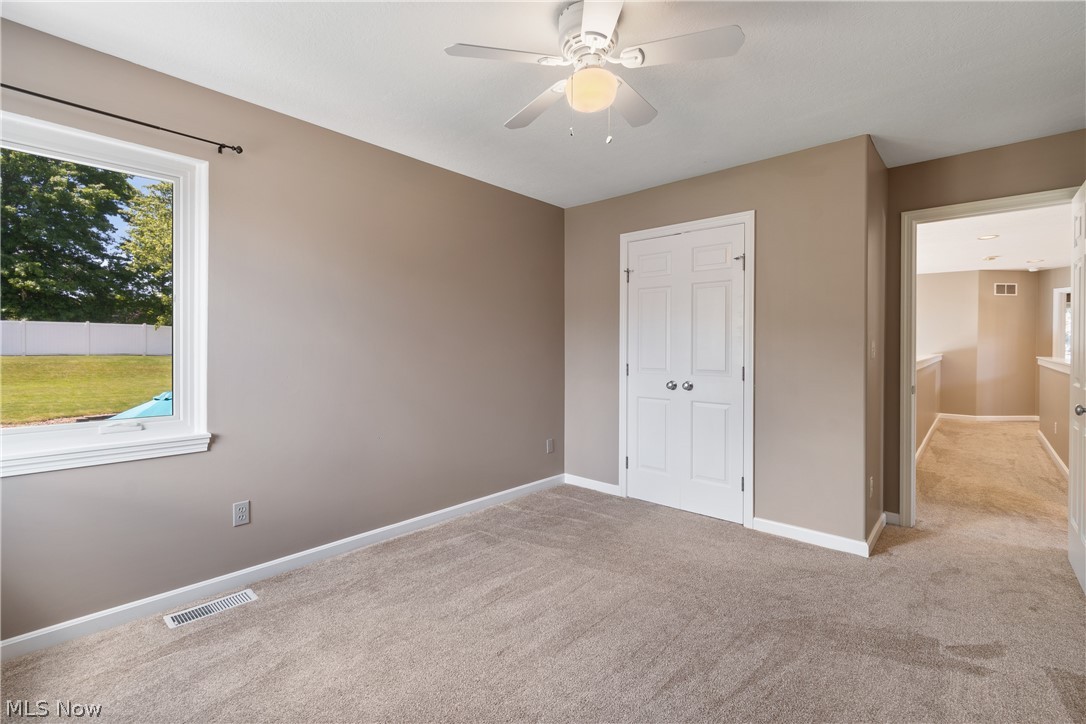 5043 Violet Knoll Avenue NE Canton OH 44705