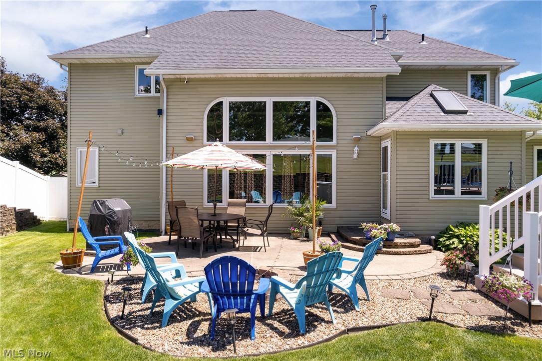 5043 Violet Knoll Avenue NE Canton OH 44705