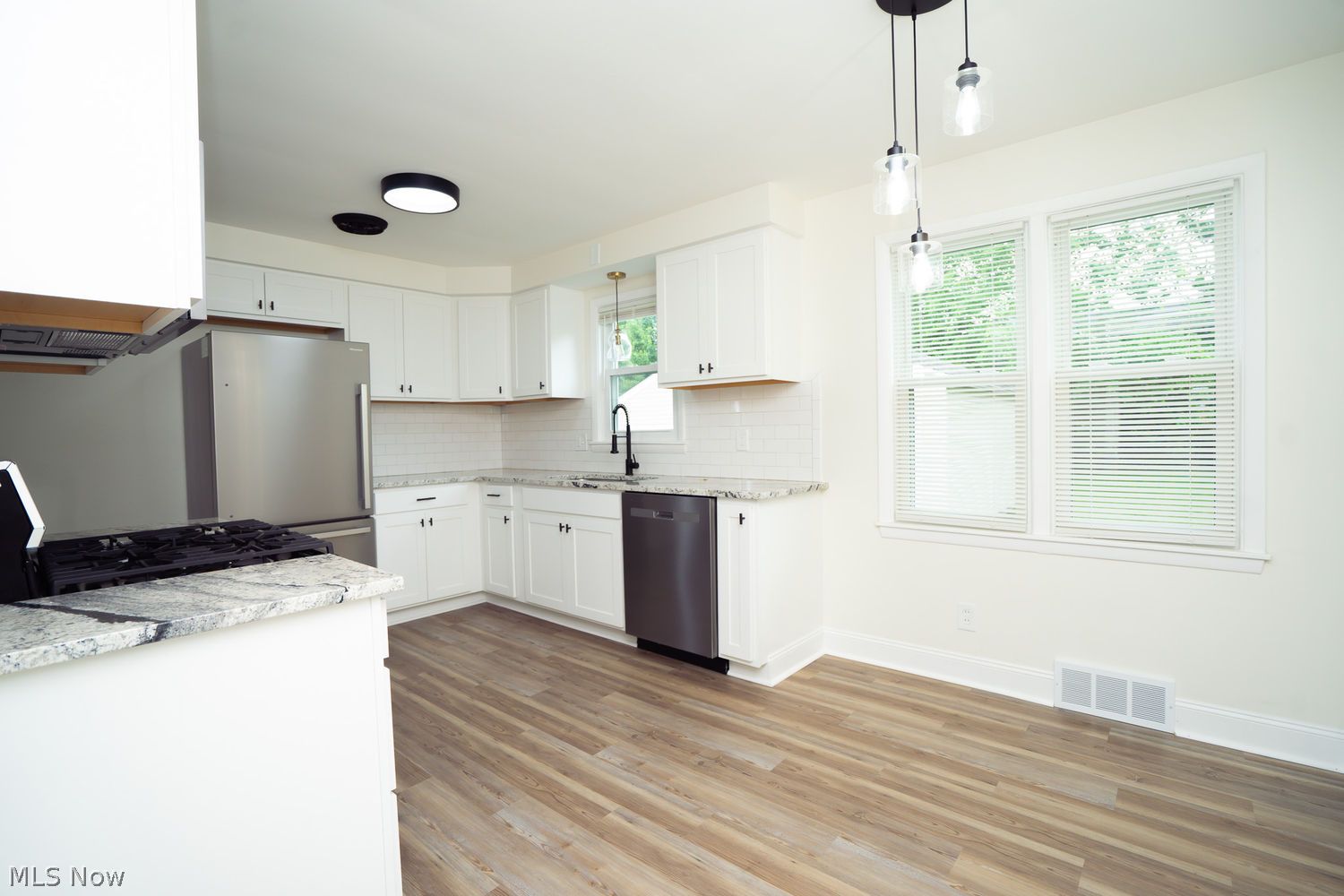 628 Creed Street Struthers OH 44471