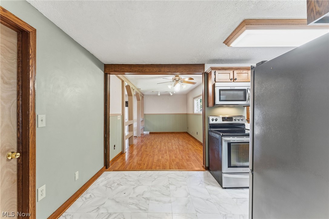 154 Fairfield Road Avon Lake OH 44012