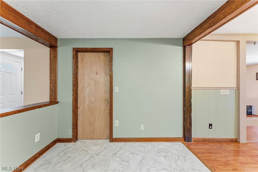 154 Fairfield Road Avon Lake OH 44012
