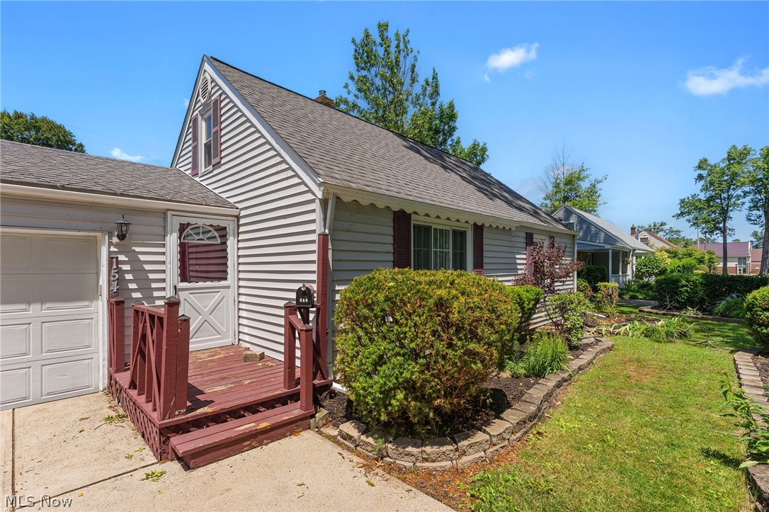 154 Fairfield Road Avon Lake OH 44012