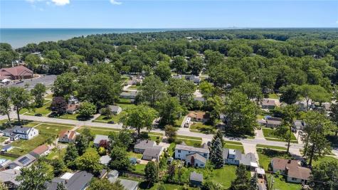 154 Fairfield Road Avon Lake OH 44012