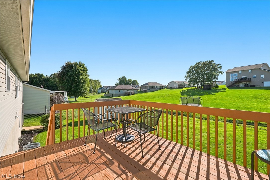 5065 Northcrest Drive Nashport OH 43830