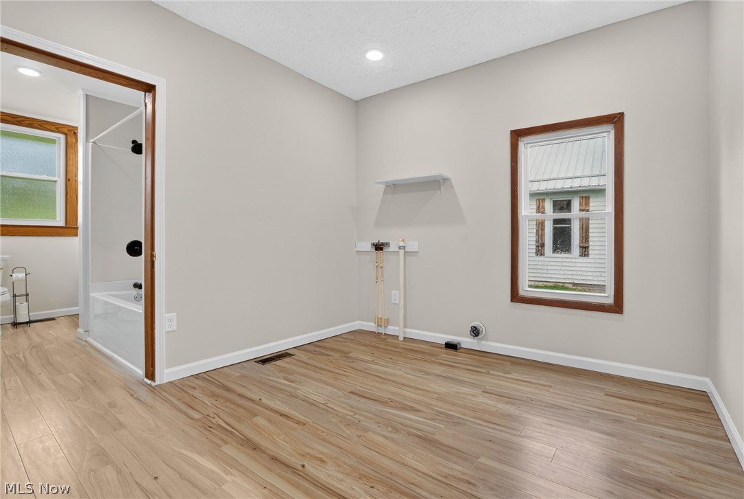 204 N Market Street Somerset OH 43783
