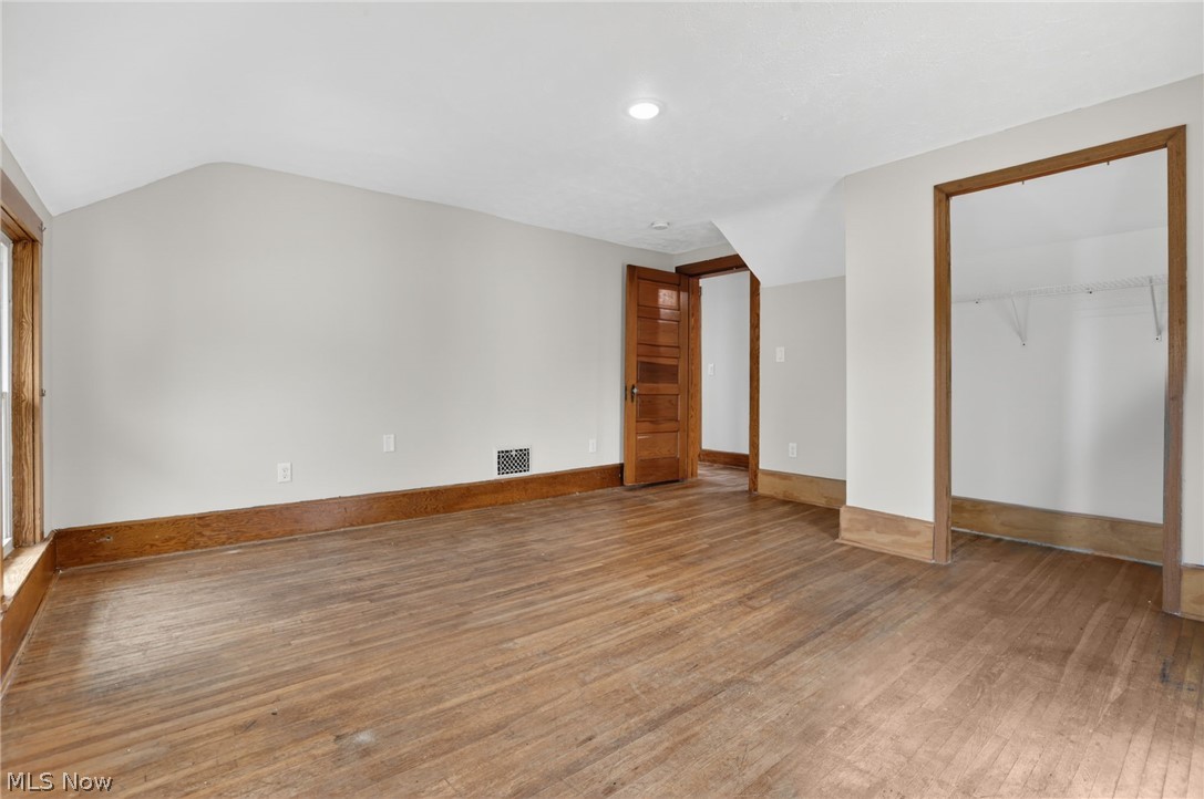 204 N Market Street Somerset OH 43783
