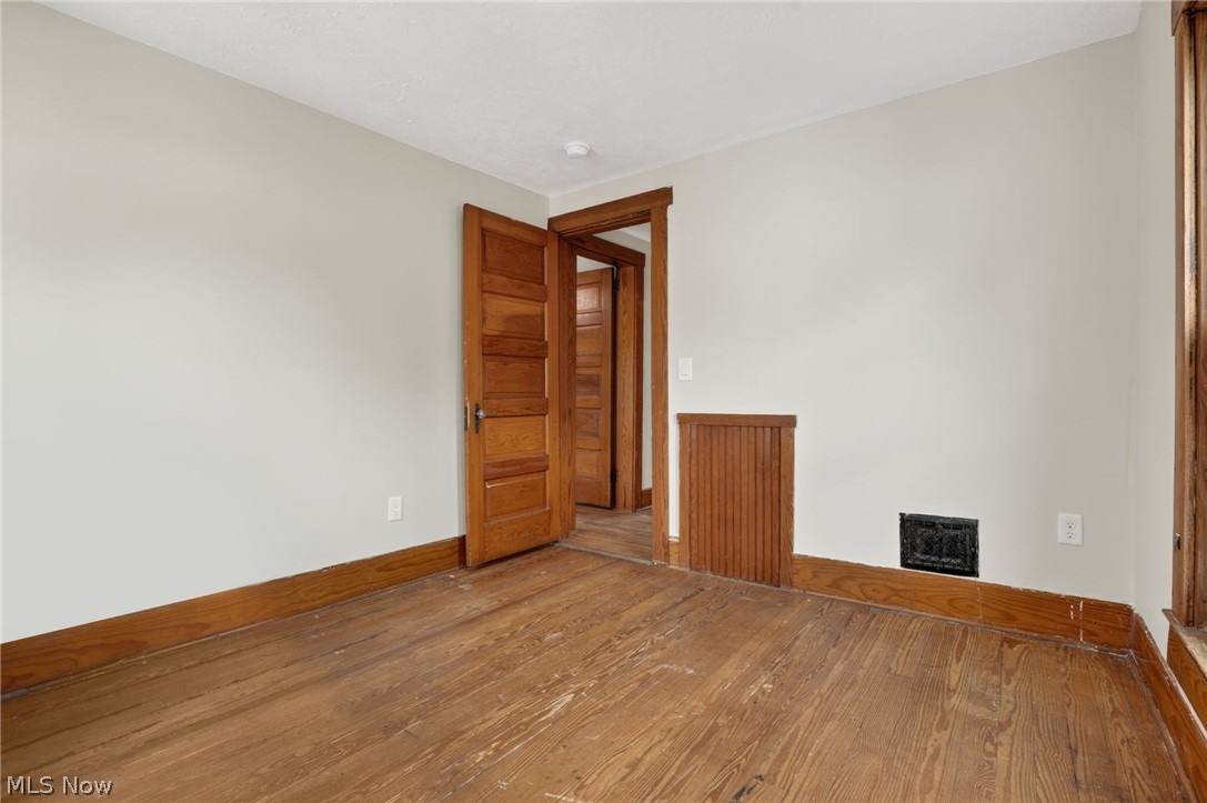 204 N Market Street Somerset OH 43783