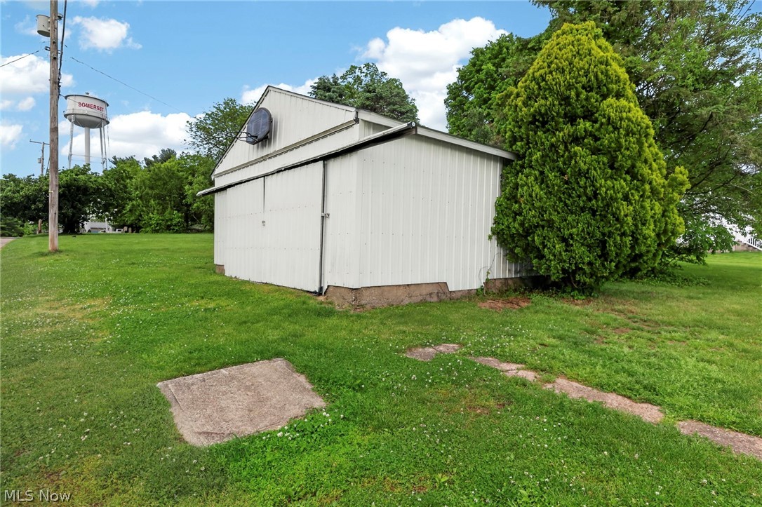 204 N Market Street Somerset OH 43783