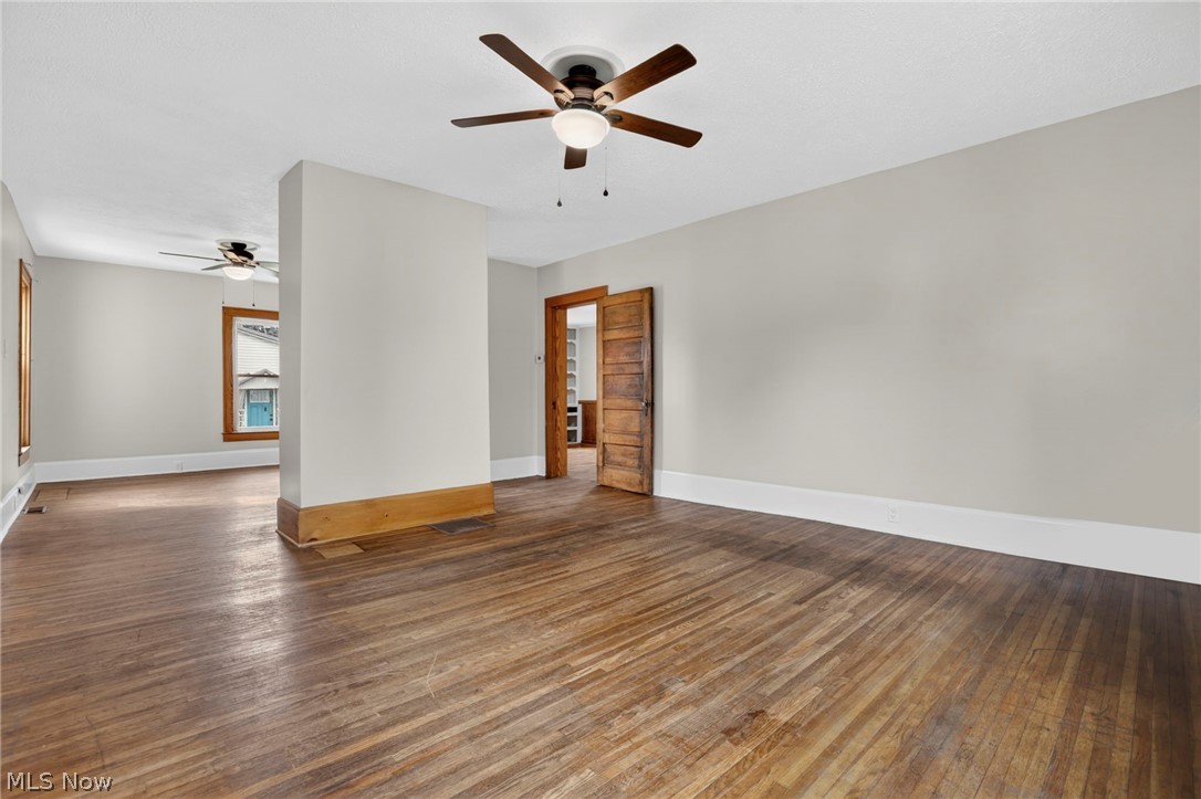 204 N Market Street Somerset OH 43783