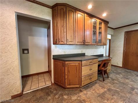 443 Lansing Road Akron OH 44312