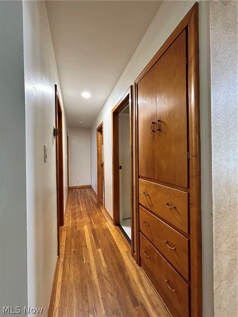 443 Lansing Road Akron OH 44312