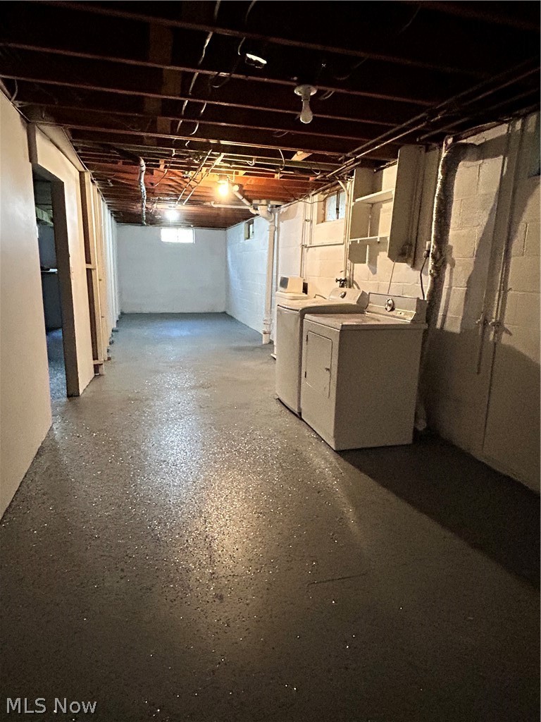 443 Lansing Road Akron OH 44312
