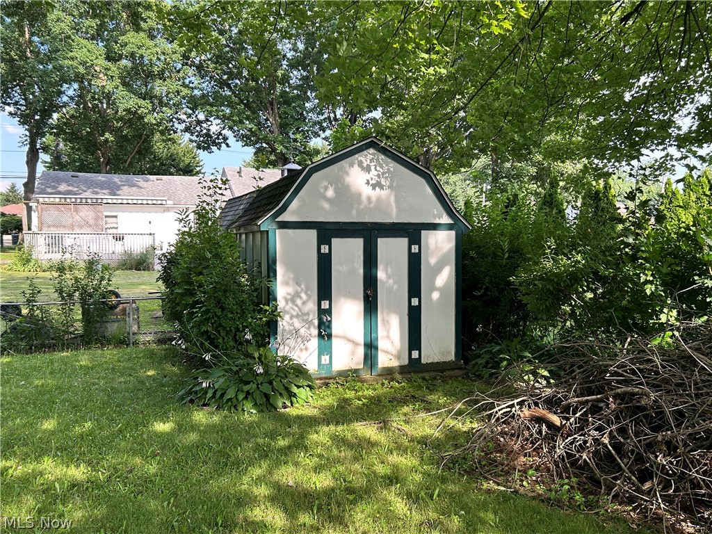443 Lansing Road Akron OH 44312