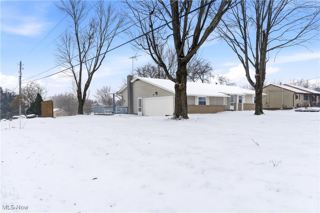 3212 Foxmoor Street NE Hartville OH 44632