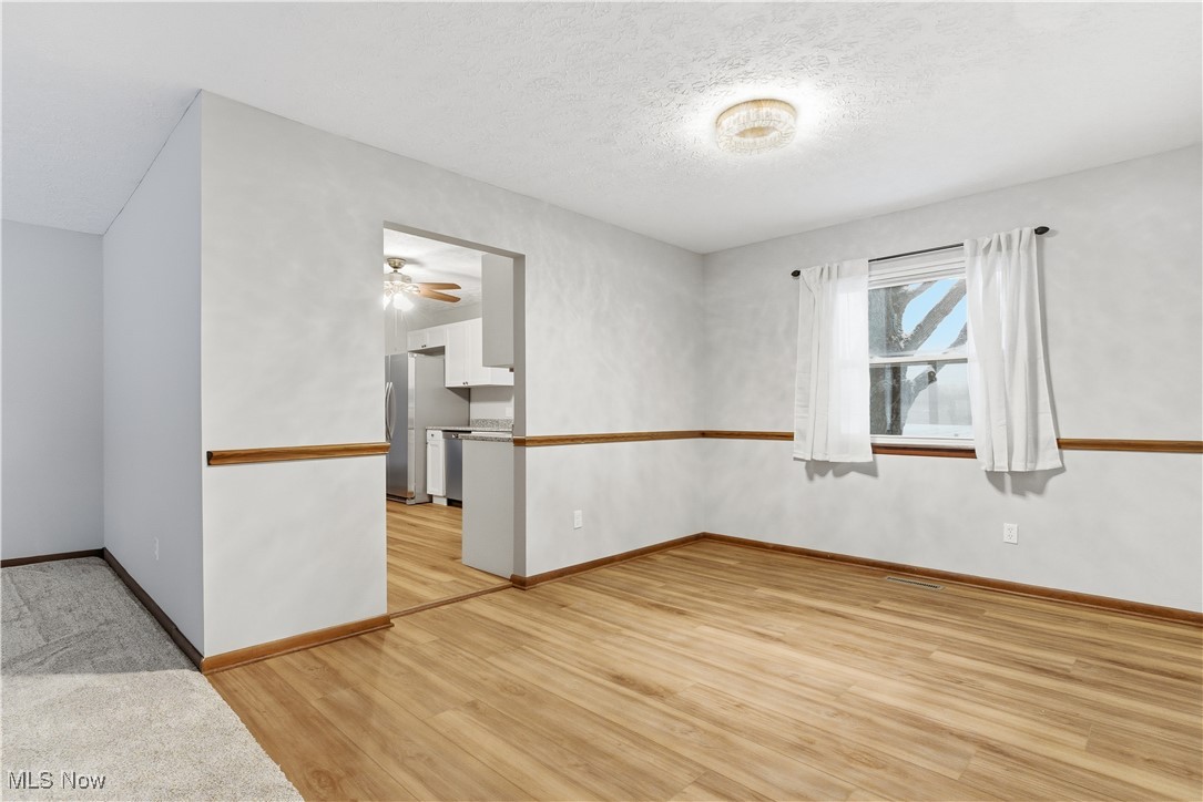 3212 Foxmoor Street NE Hartville OH 44632