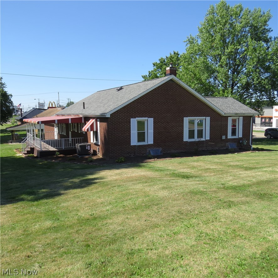 818 Canton Road NW Carrollton OH 44615