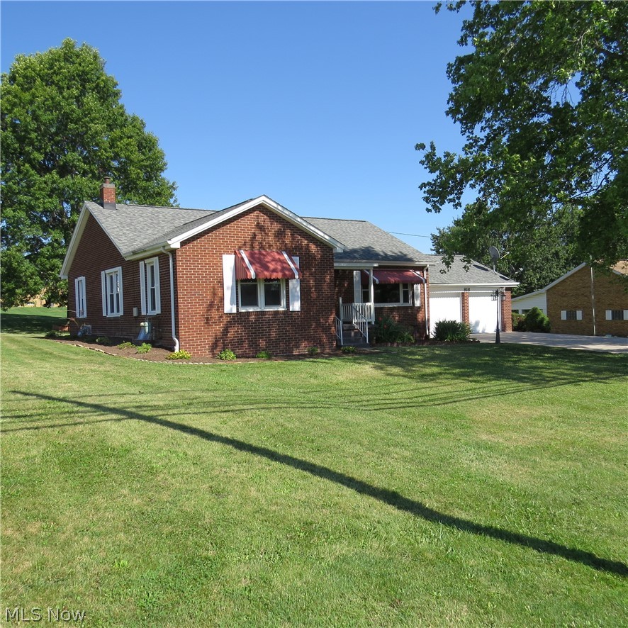 818 Canton Road NW Carrollton OH 44615