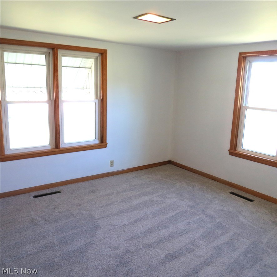 818 Canton Road NW Carrollton OH 44615