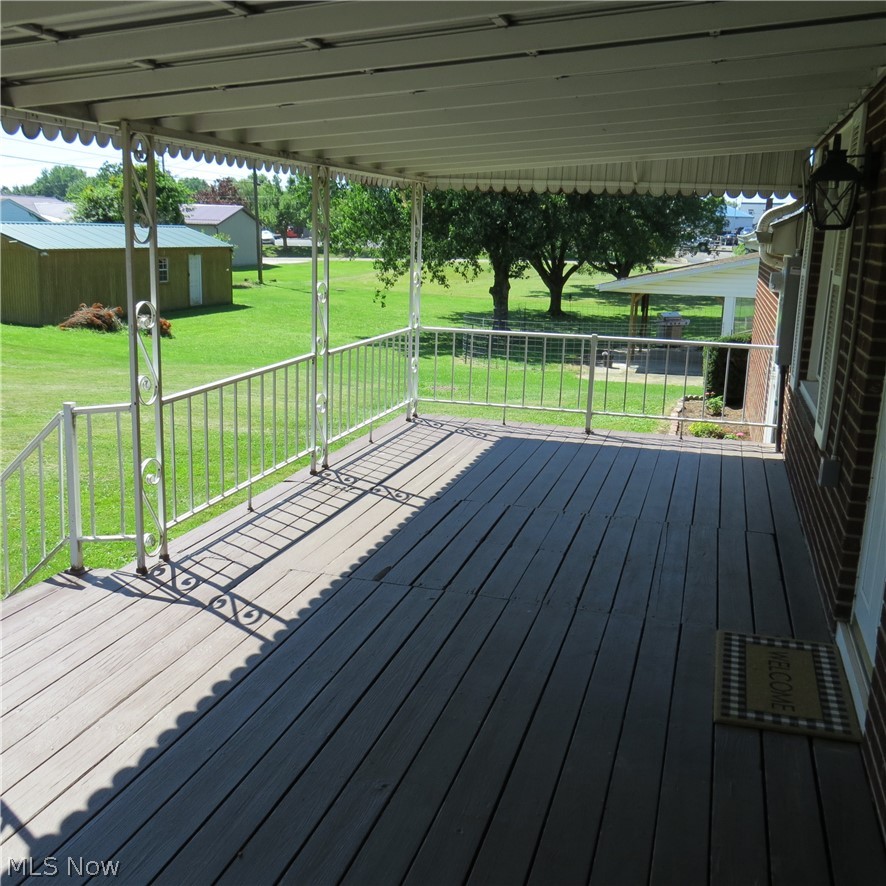 818 Canton Road NW Carrollton OH 44615