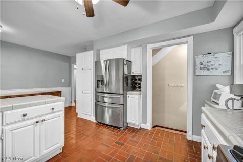 24103 Bruce Road Bay Village OH 44140