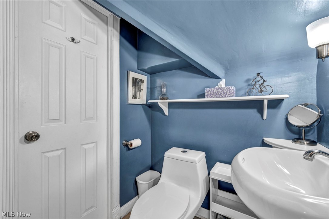 24103 Bruce Road Bay Village OH 44140