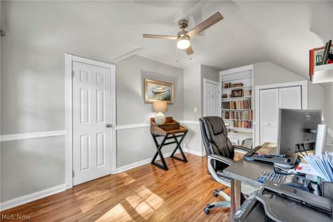 24103 Bruce Road Bay Village OH 44140