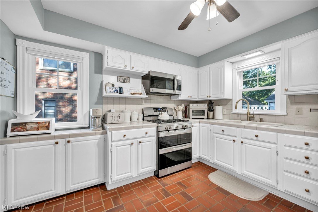 24103 Bruce Road Bay Village OH 44140