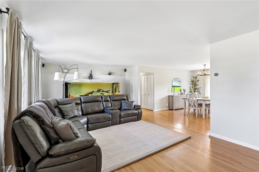 720 Longridge Drive Seven Hills OH 44131