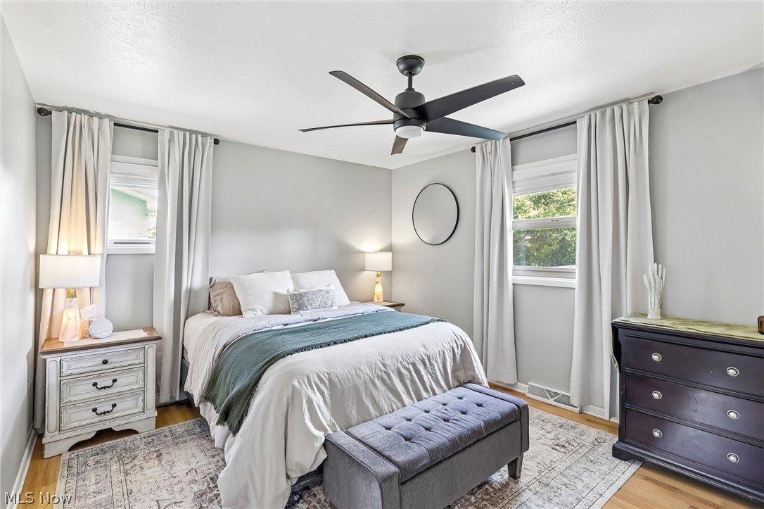 720 Longridge Drive Seven Hills OH 44131