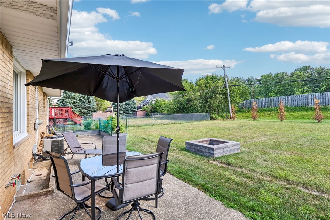 720 Longridge Drive Seven Hills OH 44131