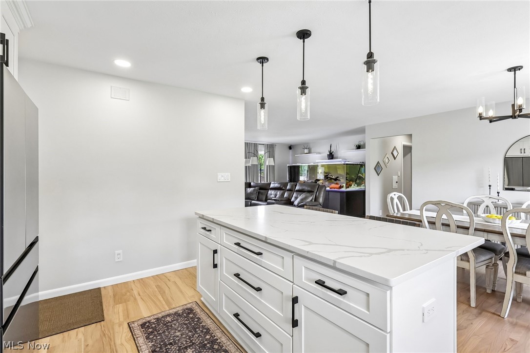 720 Longridge Drive Seven Hills OH 44131
