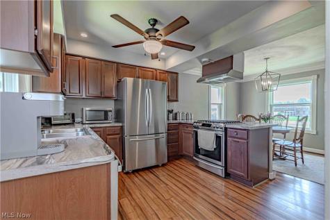 637 Killian Road Coventry OH 44319