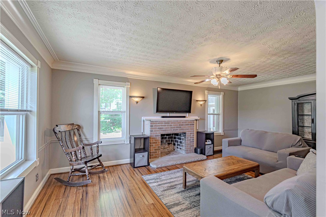 637 Killian Road Coventry OH 44319