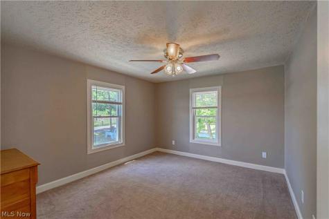 637 Killian Road Coventry OH 44319