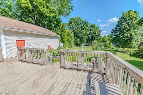 637 Killian Road Coventry OH 44319
