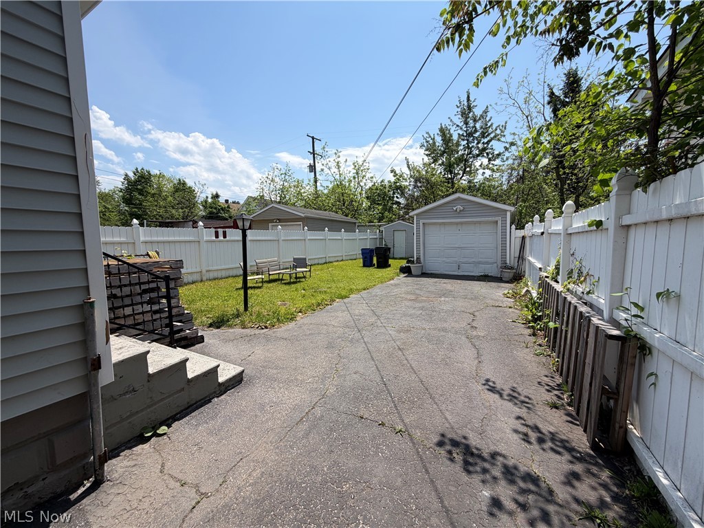 12310 Griffing Avenue Cleveland OH 44120