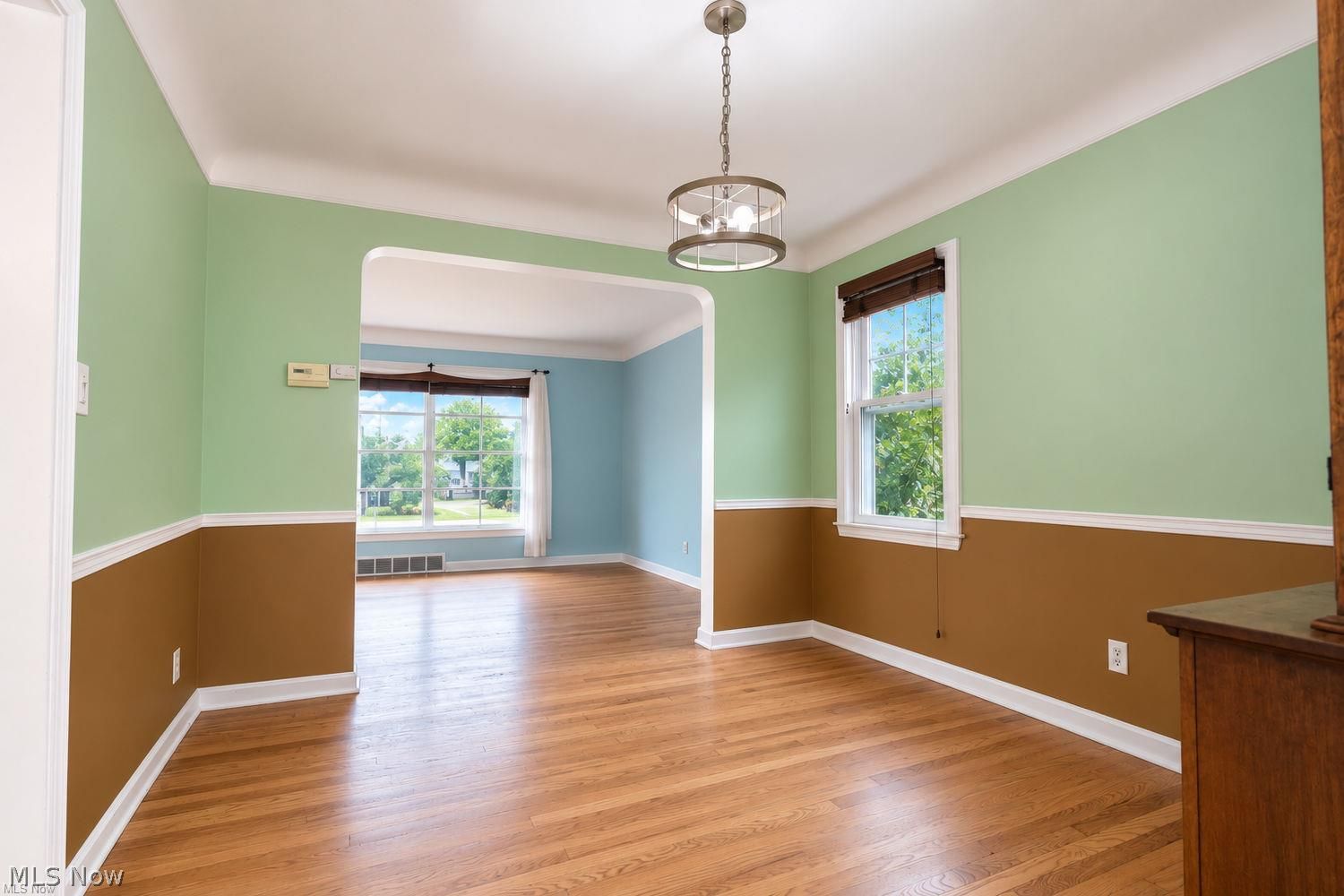 5192 Case Avenue Lyndhurst OH 44124