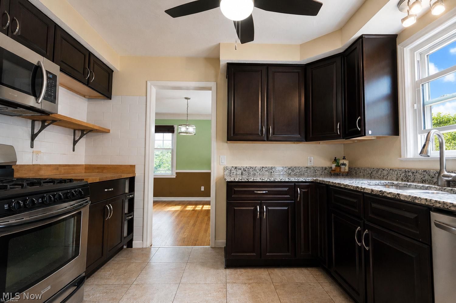 5192 Case Avenue Lyndhurst OH 44124