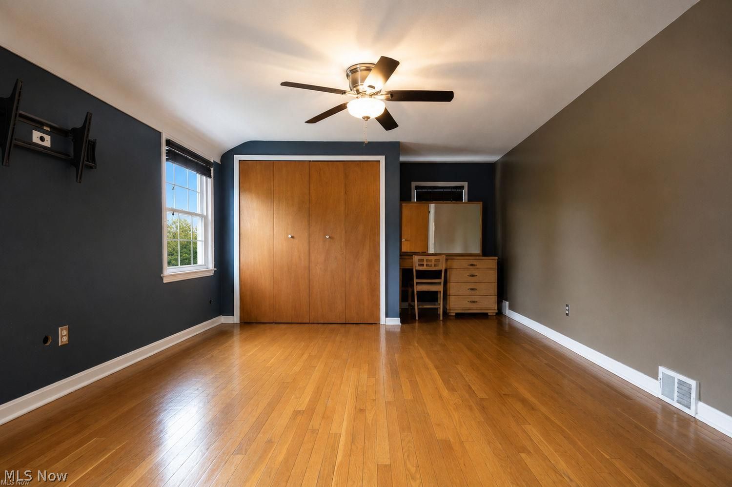 5192 Case Avenue Lyndhurst OH 44124