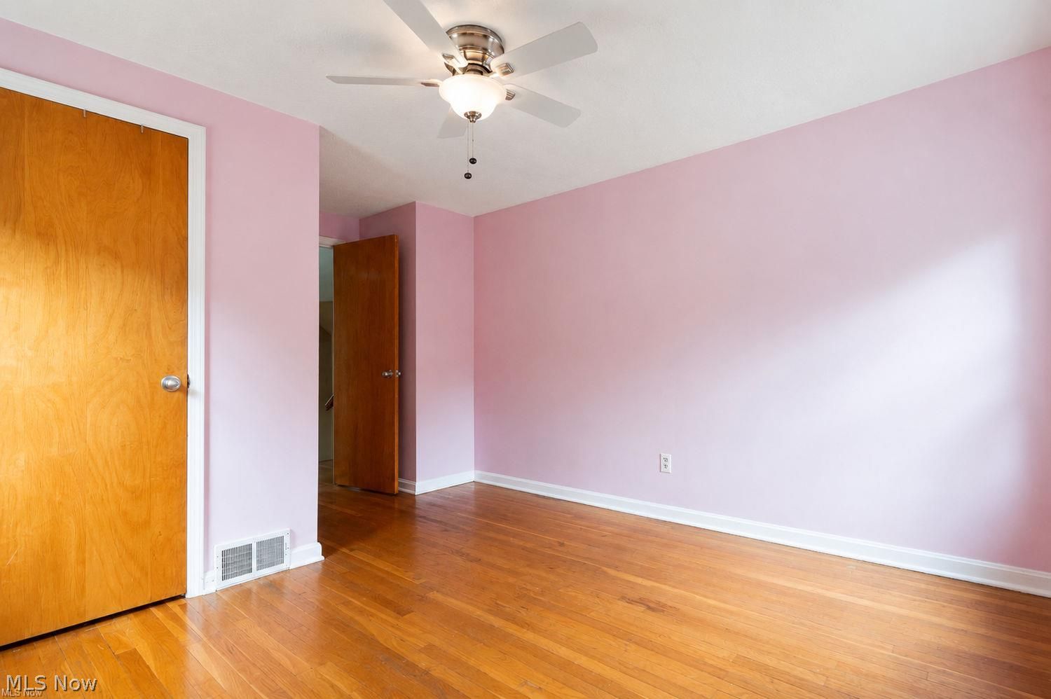 5192 Case Avenue Lyndhurst OH 44124