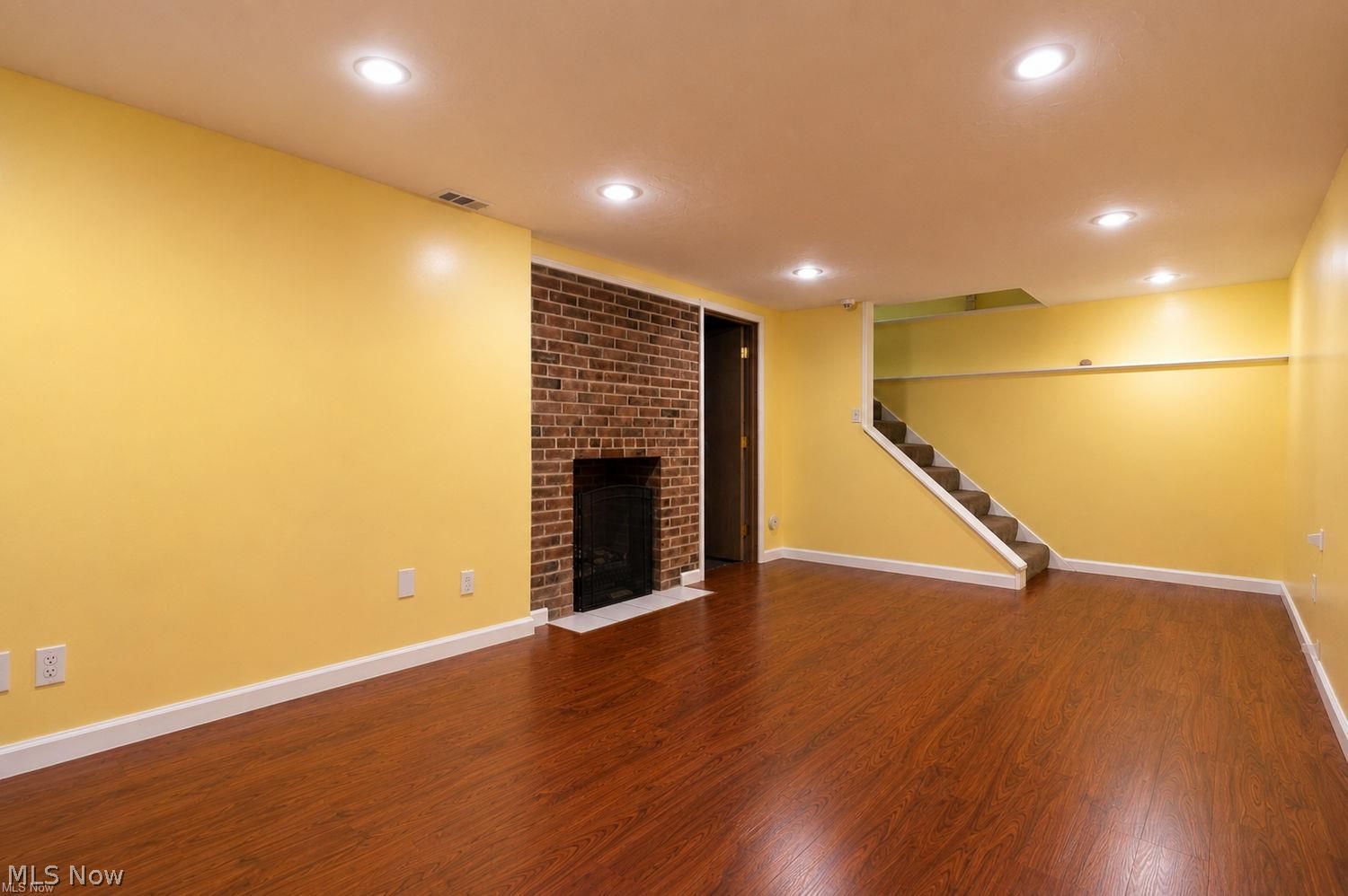 5192 Case Avenue Lyndhurst OH 44124
