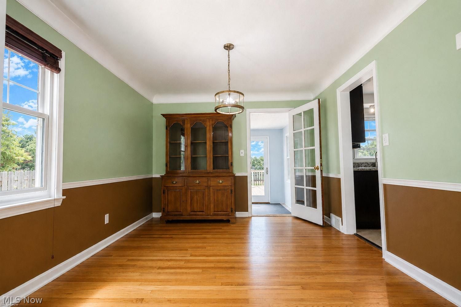 5192 Case Avenue Lyndhurst OH 44124