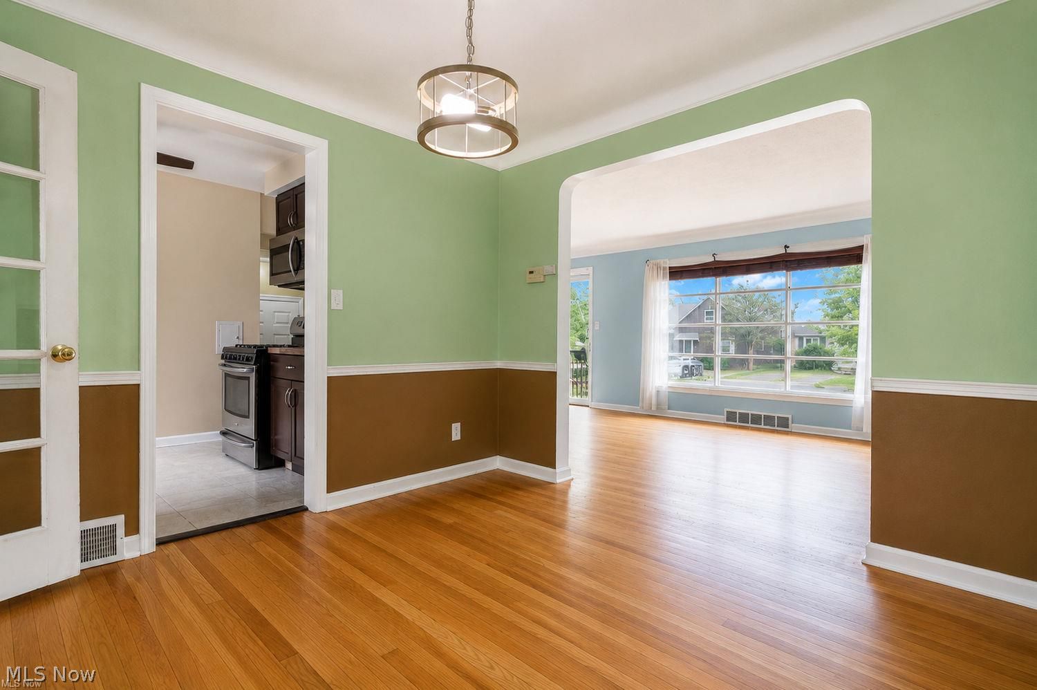 5192 Case Avenue Lyndhurst OH 44124