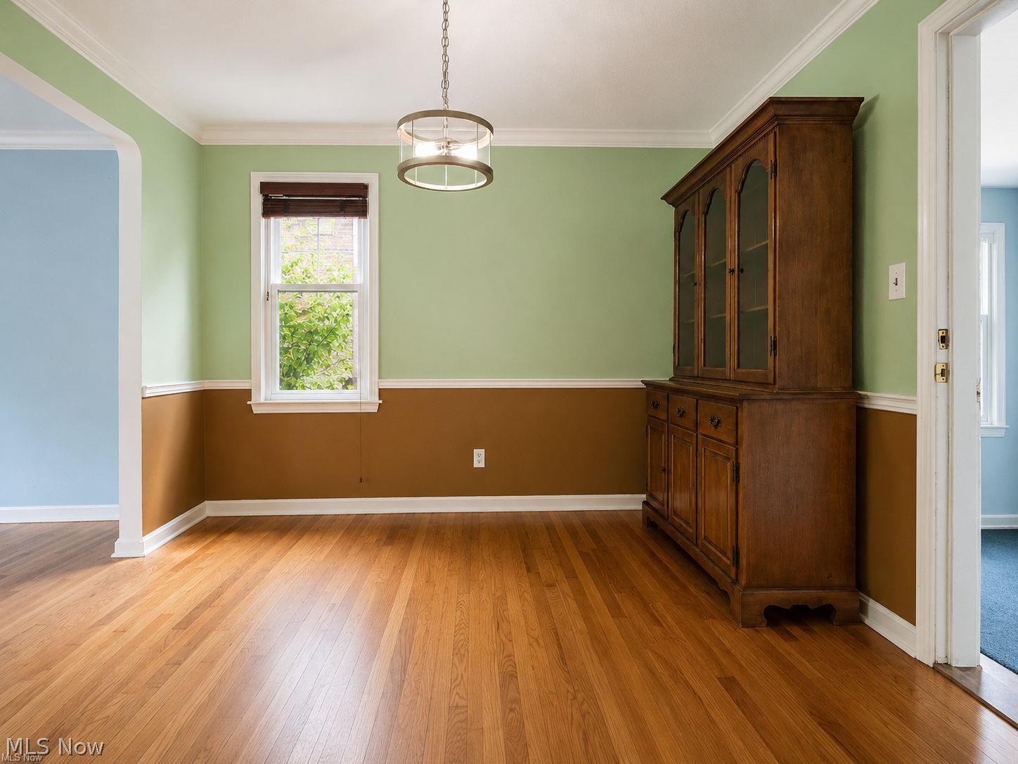 5192 Case Avenue Lyndhurst OH 44124