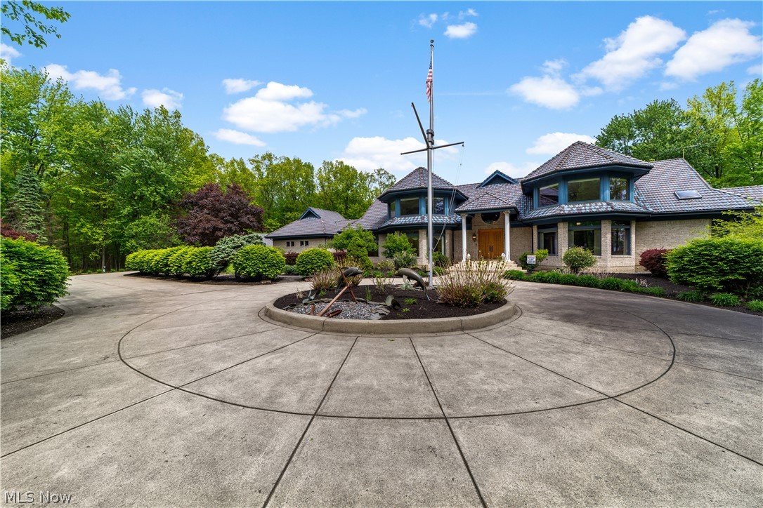 36900 Chester Road Avon OH 44011